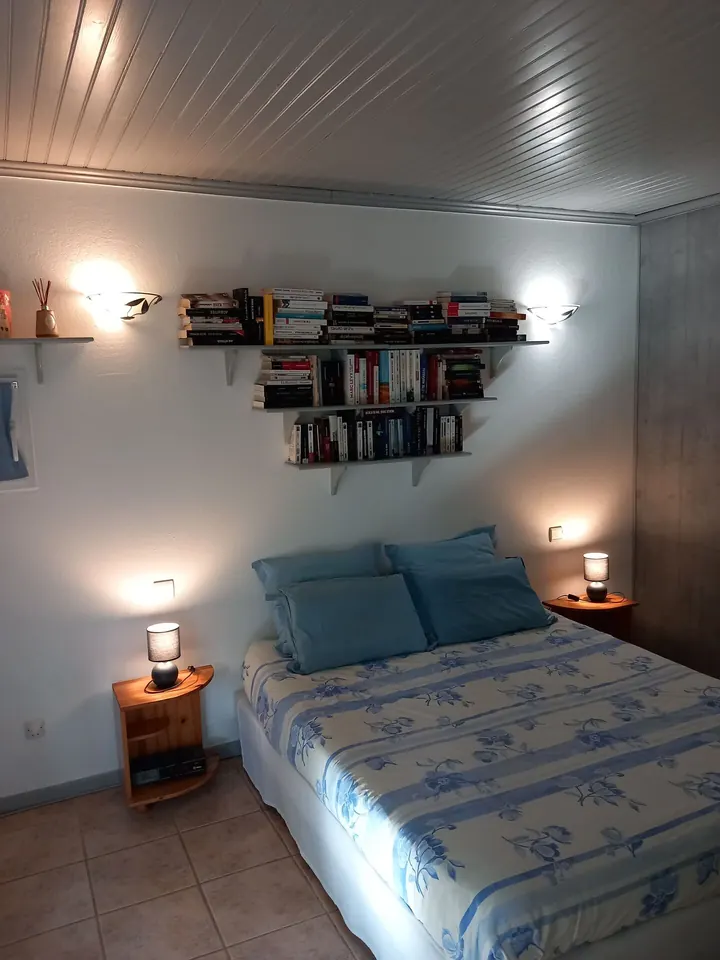 Bedroom with double bed